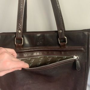 House of Janic Carlo leather hand bag